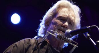 Addio a Kris Kristofferson, leggenda della musica country e attore